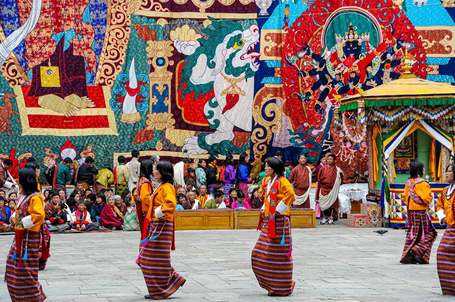 Punakha Tshechu Zhabdrung Thongdrel Festival