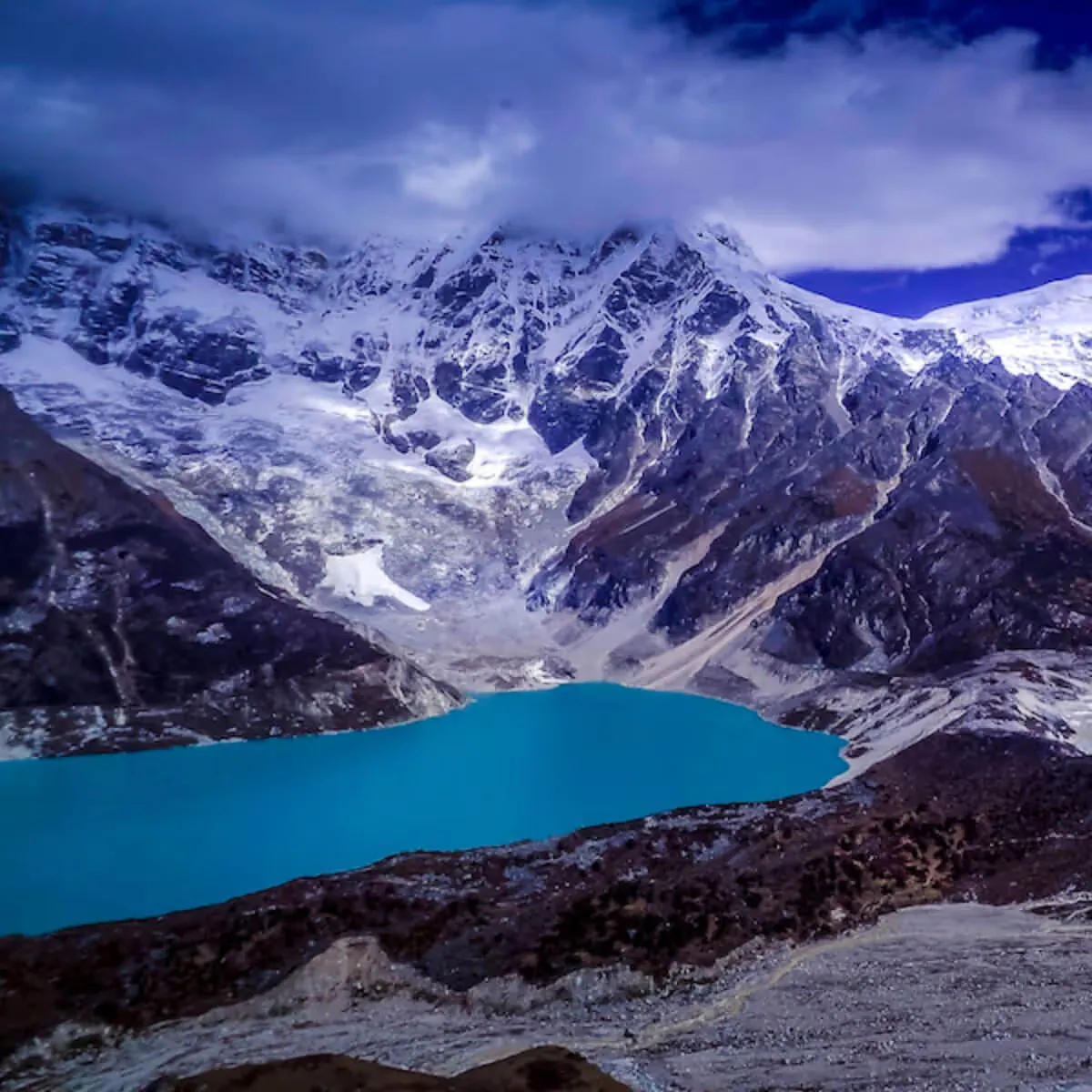 Nub Tshonapata – Stillness, Solitude & Sacred Reflections